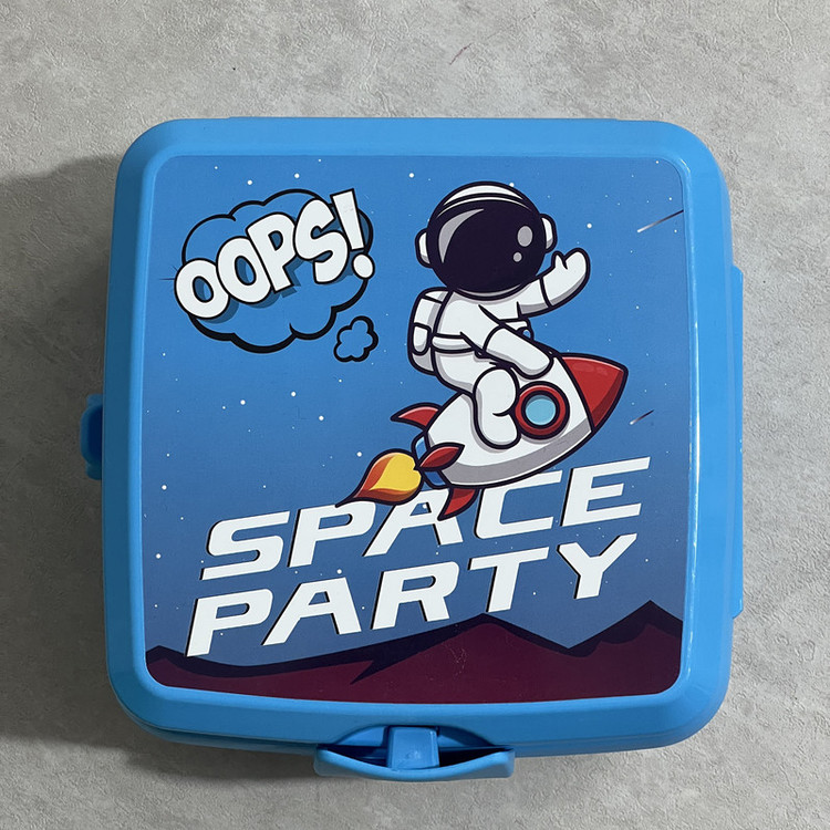 ظرف غذای کودک هوبی لایف مدل Premium طرح Space Party کد ۰۲۱۱۷۵